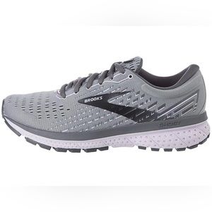 Women’s Brooks Ghost 13